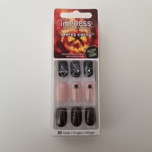 Impress Halloween Glow in the Dark Nails
